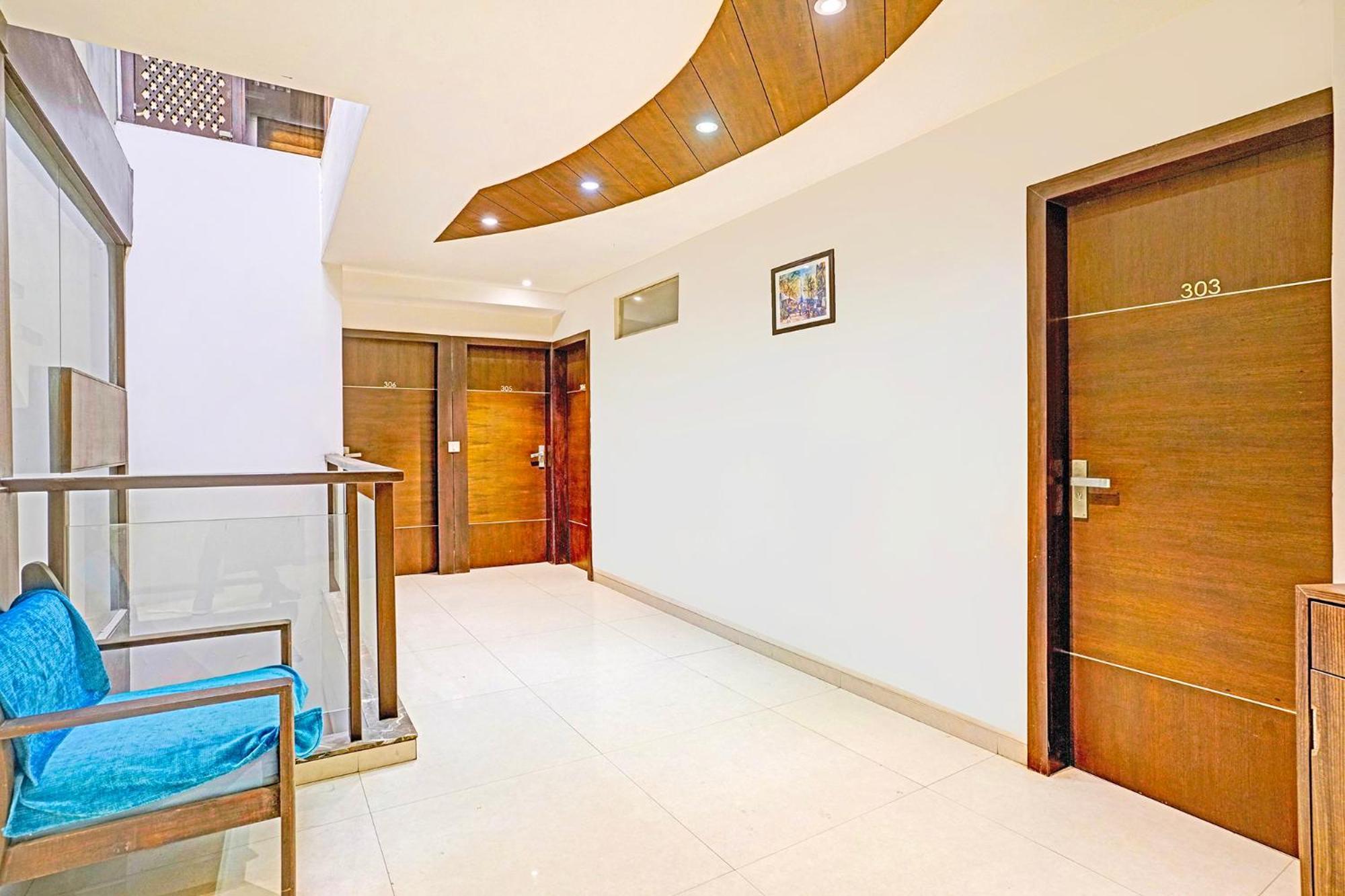 Fabhotel Prime Sky Light Вадодара Екстериор снимка